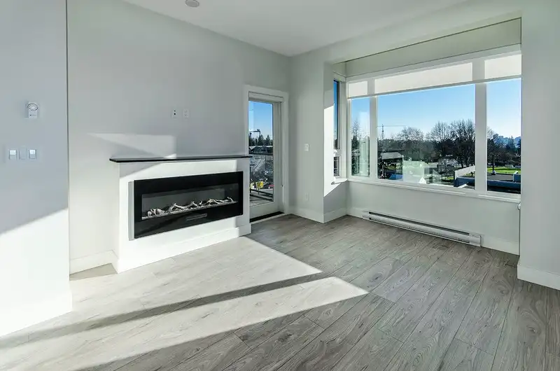 411 1633 TATLOW AVENUE - photo 4 of 33