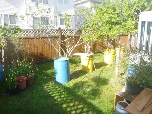 22271 MCLEAN AVENUE - photo 3 of 27