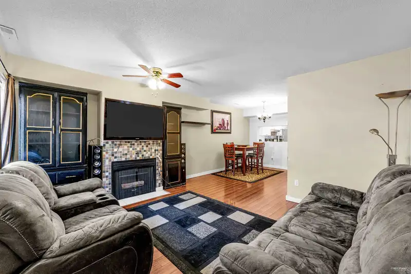 51 13706 74 AVENUE - photo 4 of 30