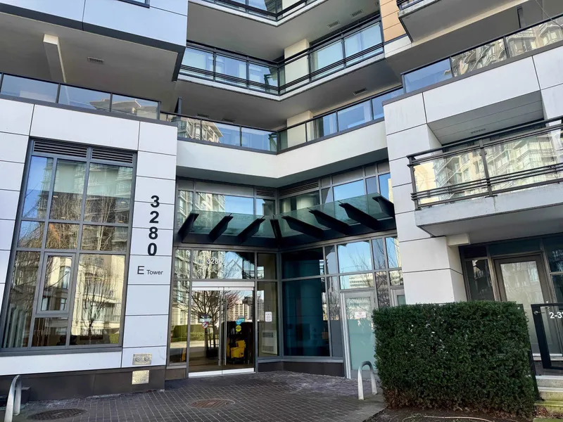 807 3280 CORVETTE WAY - photo 1 of 20