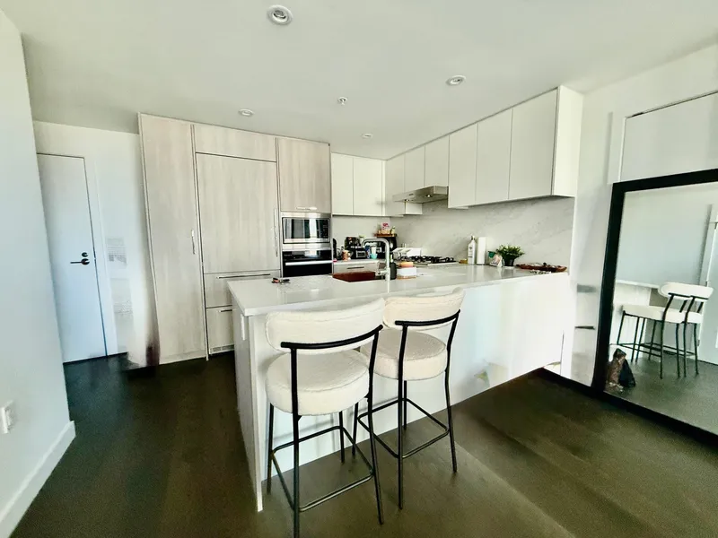 807 3280 CORVETTE WAY - photo 4 of 20