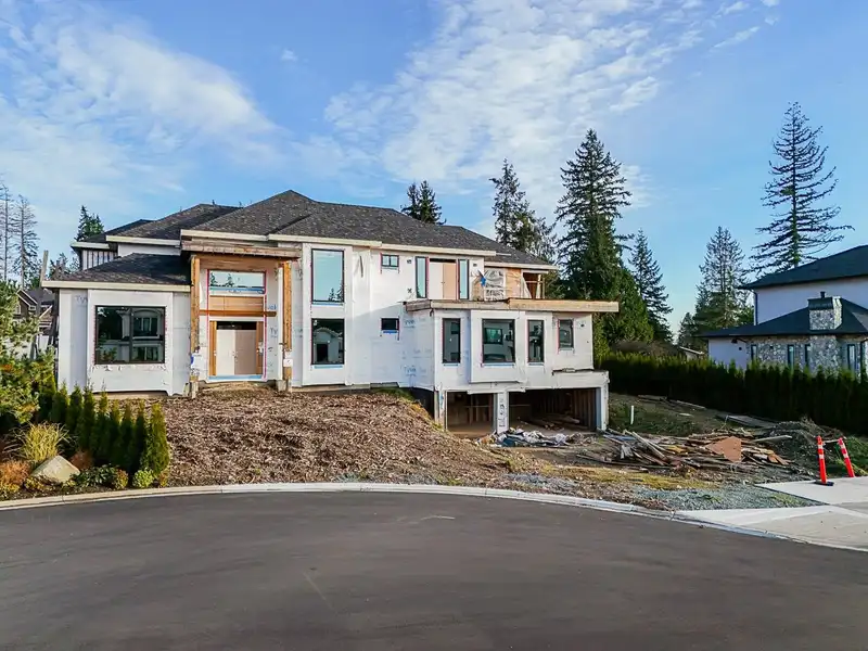 5758 131A STREET - photo 2 of 39