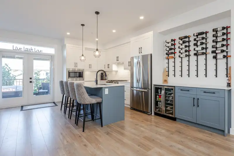 23 21688 52 AVENUE - photo 4 of 40