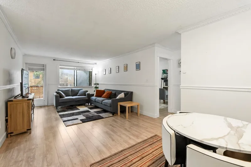 305 10644 151A STREET - photo 3 of 25