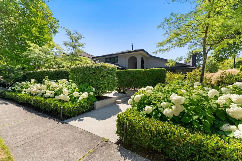 2496 W 36TH AVENUE - photo 3 of 25