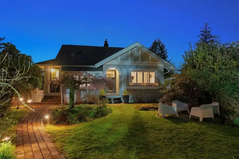 1045 CORTELL STREET - photo 1 of 36
