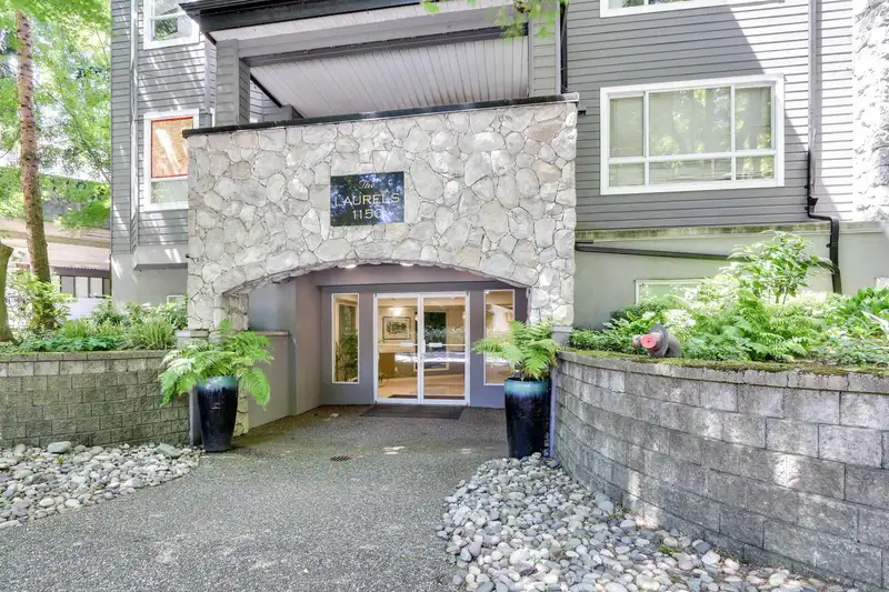 110 1150 LYNN VALLEY ROAD - photo 2 of 28
