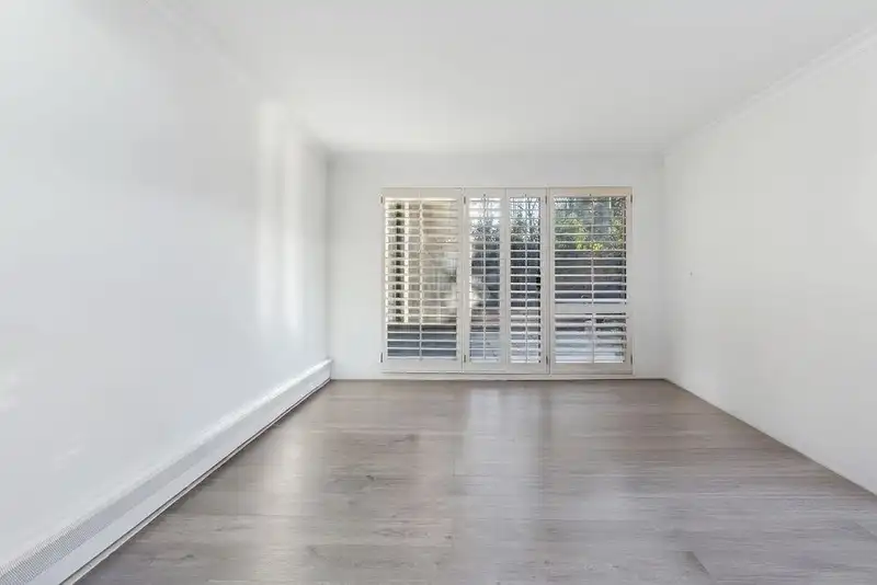 105 3875 W 4TH AVENUE - photo 2 of 23