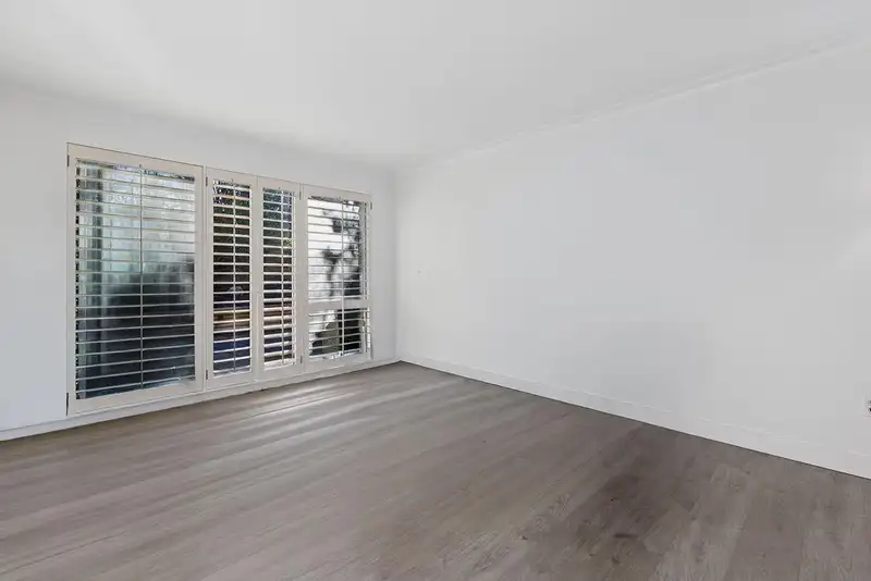 105 3875 W 4TH AVENUE - photo 4 of 23