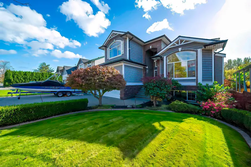 26912 24A AVENUE - photo 2 of 25