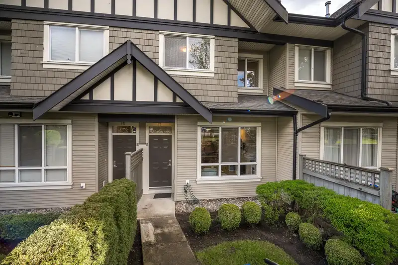 17 9088 HALSTON COURT - photo 3 of 40