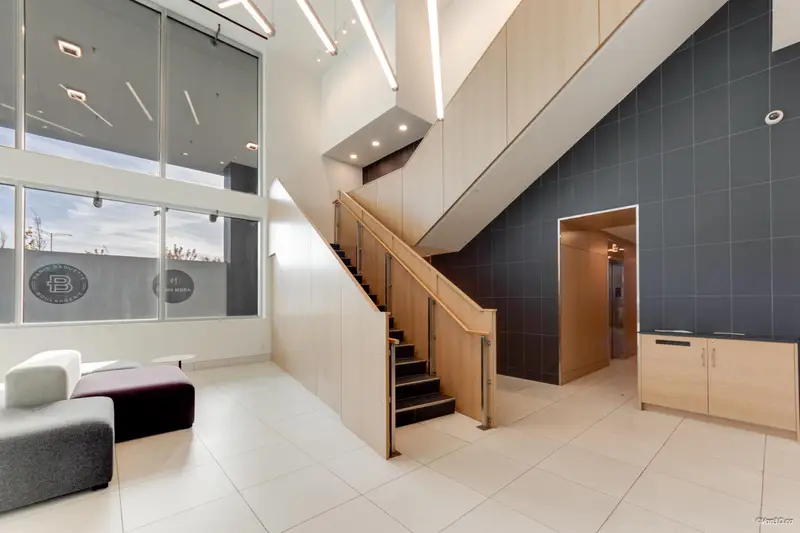 2707 308 ALDERSON AVENUE - photo 2 of 25