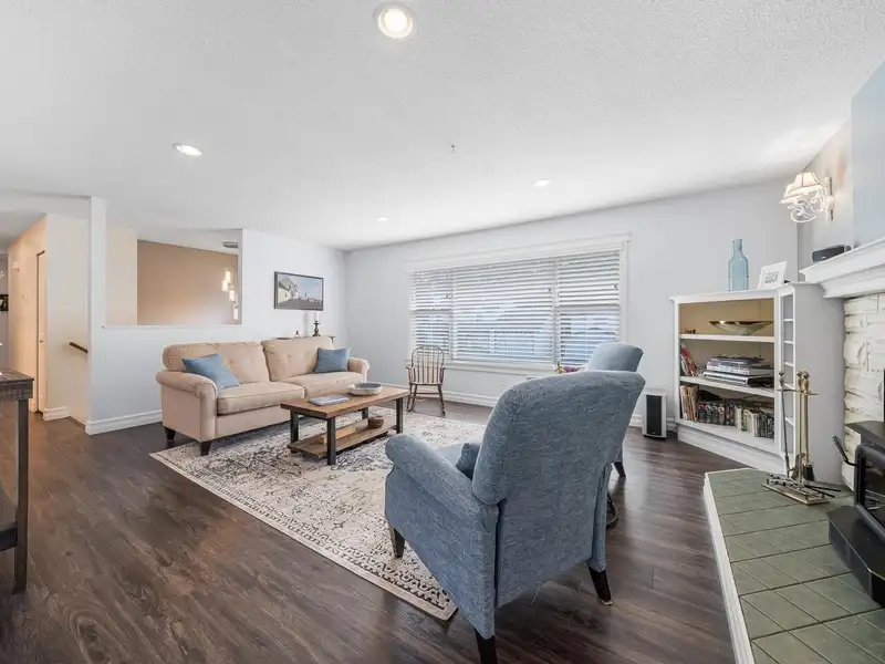 4551 209 STREET - photo 4 of 40