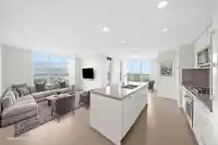 2801 3093 WINDSOR GATE - thumbnail 1