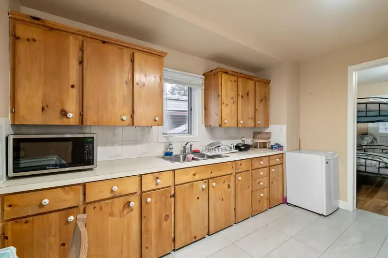 366 WATER AVENUE - photo 4 of 30