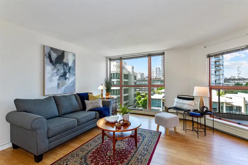 705 612 FIFTH AVENUE - photo 1 of 27