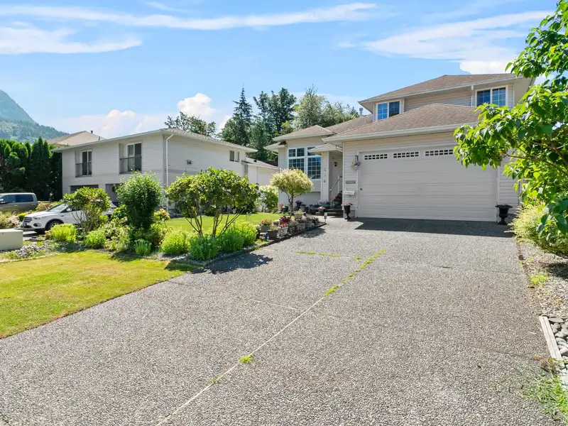 336 CHESTNUT AVENUE - photo 3 of 40