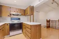441 E 28TH AVENUE - thumbnail 8