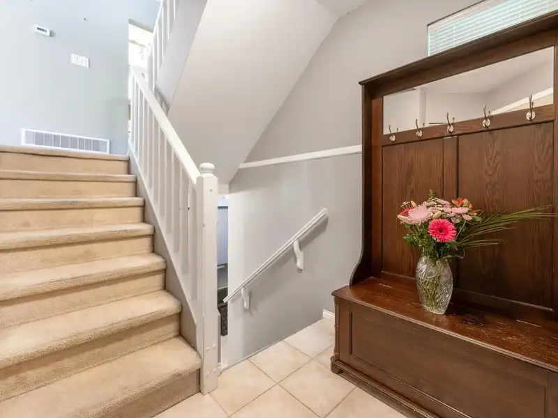 94 8701 16TH AVENUE - photo 3 of 20