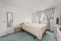 9241 KINGSLEY COURT - thumbnail 18