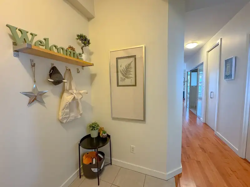 206 2055 YUKON STREET - photo 3 of 29