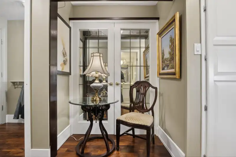 501 1327 E KEITH ROAD - photo 4 of 40