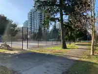 11 9333 FERNDALE ROAD - thumbnail 25