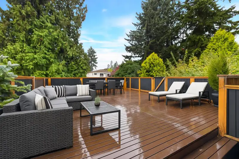 1709 PHILIP AVENUE - photo 2 of 38