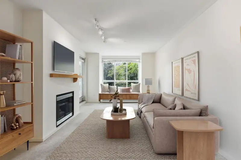 212 1111 LYNN VALLEY ROAD - photo 3 of 31