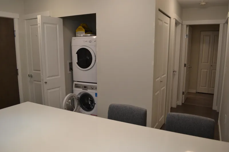 126 9500 TOMICKI AVENUE - photo 4 of 18