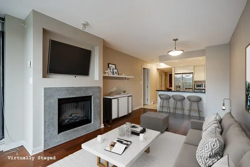 116 9371 HEMLOCK DRIVE - photo 3 of 34