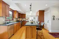 349 E 24TH STREET - thumbnail 10