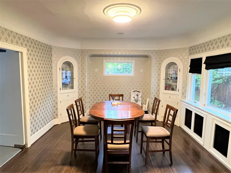 5776 ANGUS DRIVE - photo 4 of 14