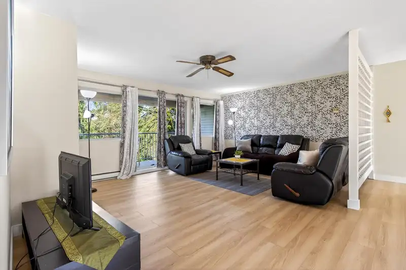 1051 CECILE DRIVE - photo 4 of 35