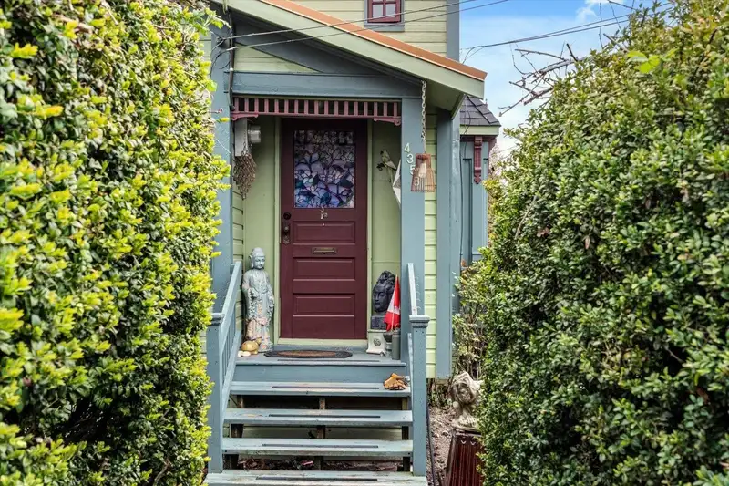 4358 WRIGHT STREET - photo 3 of 38