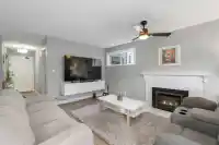 205 1473 BLACKWOOD STREET - thumbnail 2