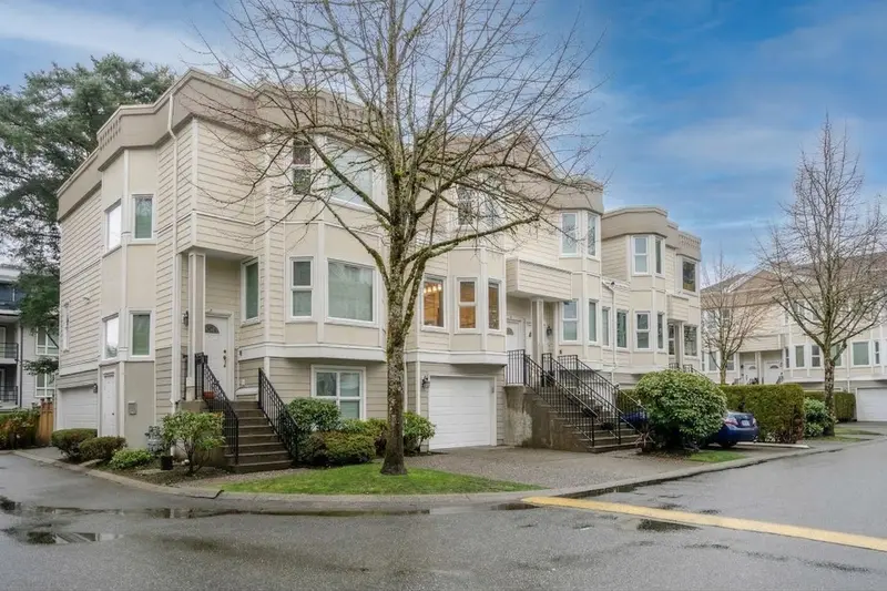 10 10340 156 STREET - photo 1 of 25