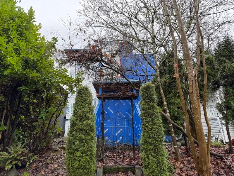 4538 W 12TH AVENUE - photo 2 of 14