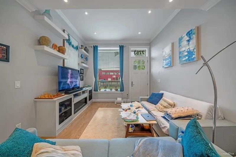 7753 WEDGEWOOD STREET - photo 3 of 25