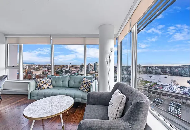 2202 688 ABBOTT STREET - photo 4 of 25