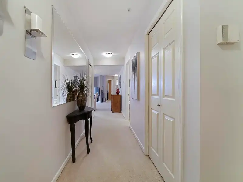 113 15155 22 AVENUE - photo 4 of 23
