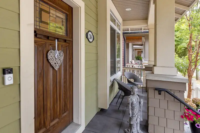 284 172 STREET - photo 3 of 40