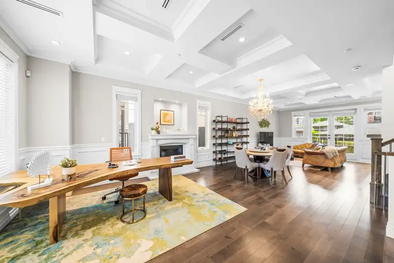 6332 VINE STREET - photo 4 of 40