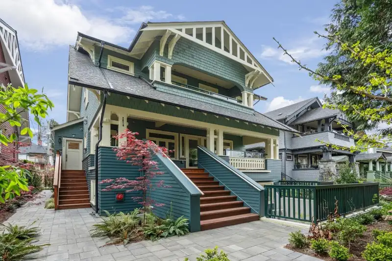 2012 W 15TH AVENUE - photo 1 of 37
