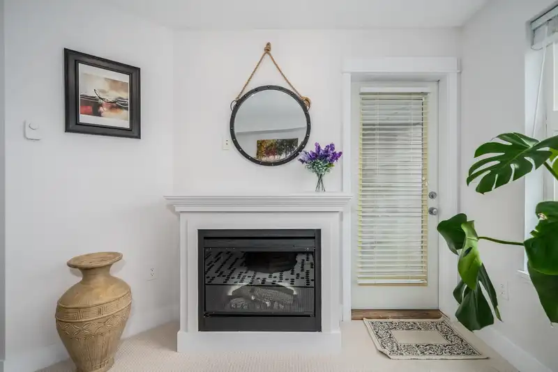 304 2515 PARK DRIVE - photo 4 of 20