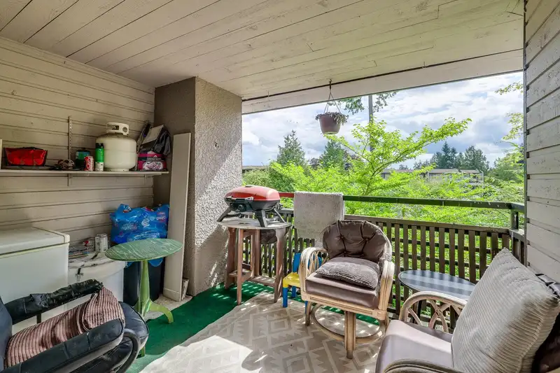 10582 HOLLY PARK LANE - photo 3 of 25