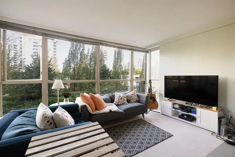 502 8238 SABA ROAD - photo 2 of 13
