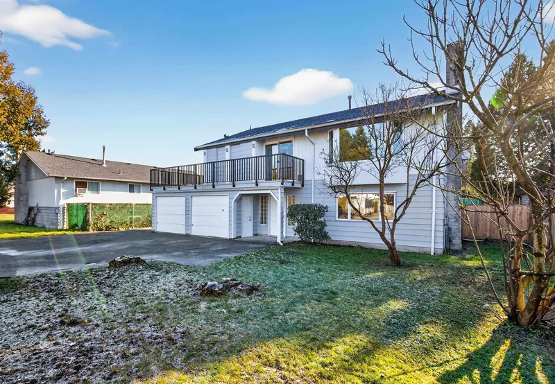 18950 FORD ROAD - photo 4 of 25