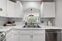 112 2970 PRINCESS CRESCENT - thumbnail 17