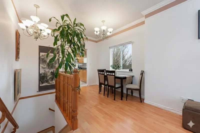 2423 E 4TH AVENUE - photo 4 of 25